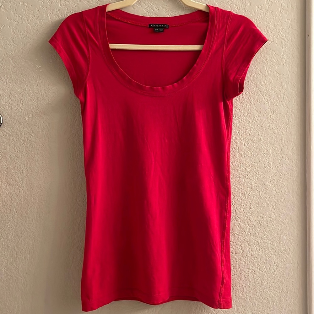 Theory Red Short Sleeve Tee in stretch cotton